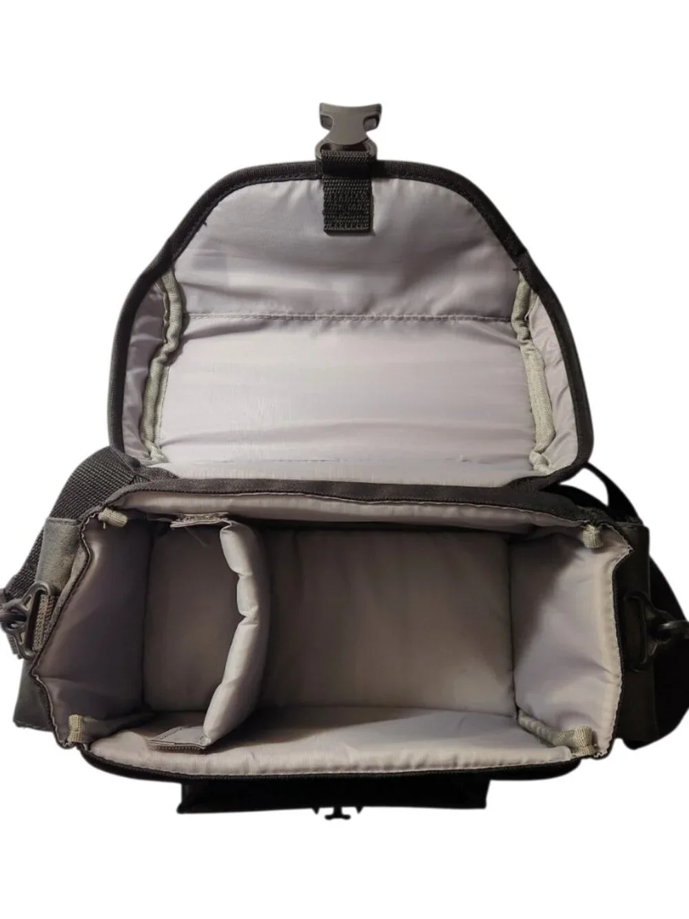 Trax TCB 40 Universal Camera Bag Case with Shoulder Strap Pockets Black